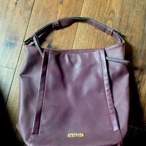 Perfect fall color! Rich purple plum colored  Kenneth Cole slouch purse